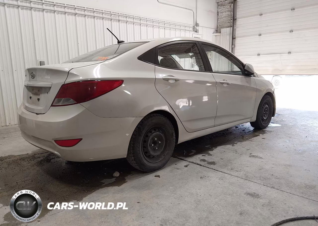 2016 Hyundai Accent Se VIN:KMHCT4AE2GU968928 - 4