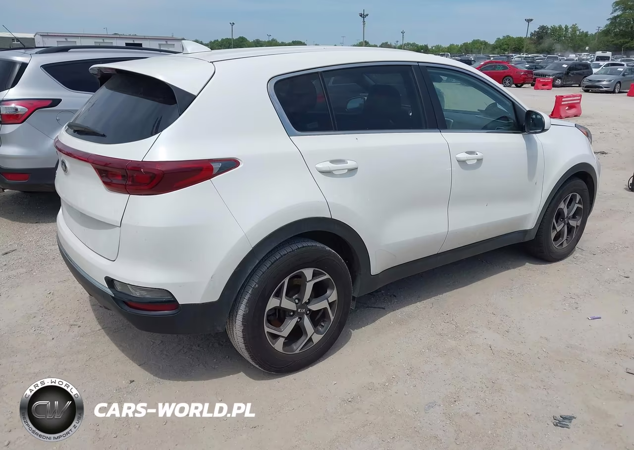 2022 Kia Sportage Lx VIN:KNDPM3AC5N7005562 - 4