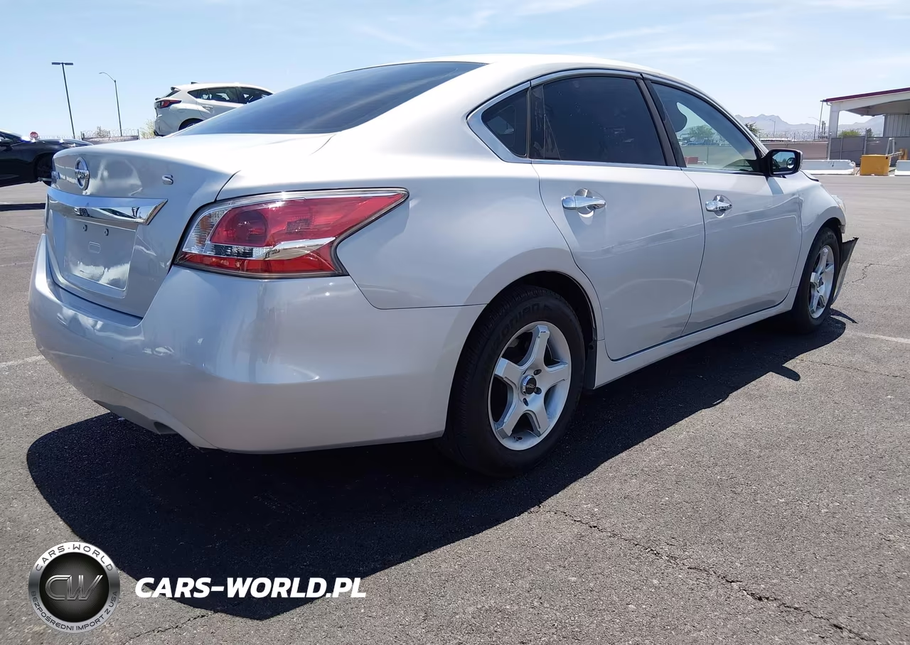 2015 Nissan Altima 2.5-2.5 S-2.5 Sl-2.5 Sv VIN:1N4AL3AP0FN884225 - 4