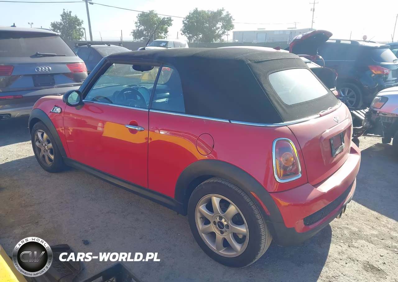 2010 Mini Cooper S VIN:WMWMS3C51ATY51158 - 3