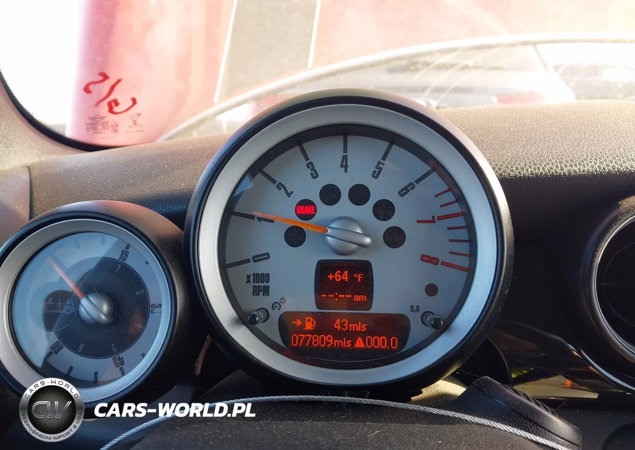 2010 Mini Cooper S VIN:WMWMS3C51ATY51158 - 7