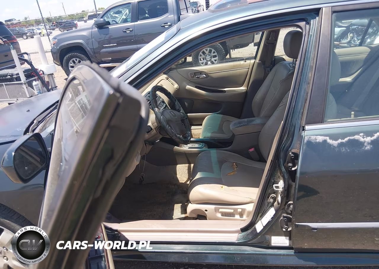 2001 Honda Accord 2.3 Ex VIN:1HGCG56601A135624 - 17