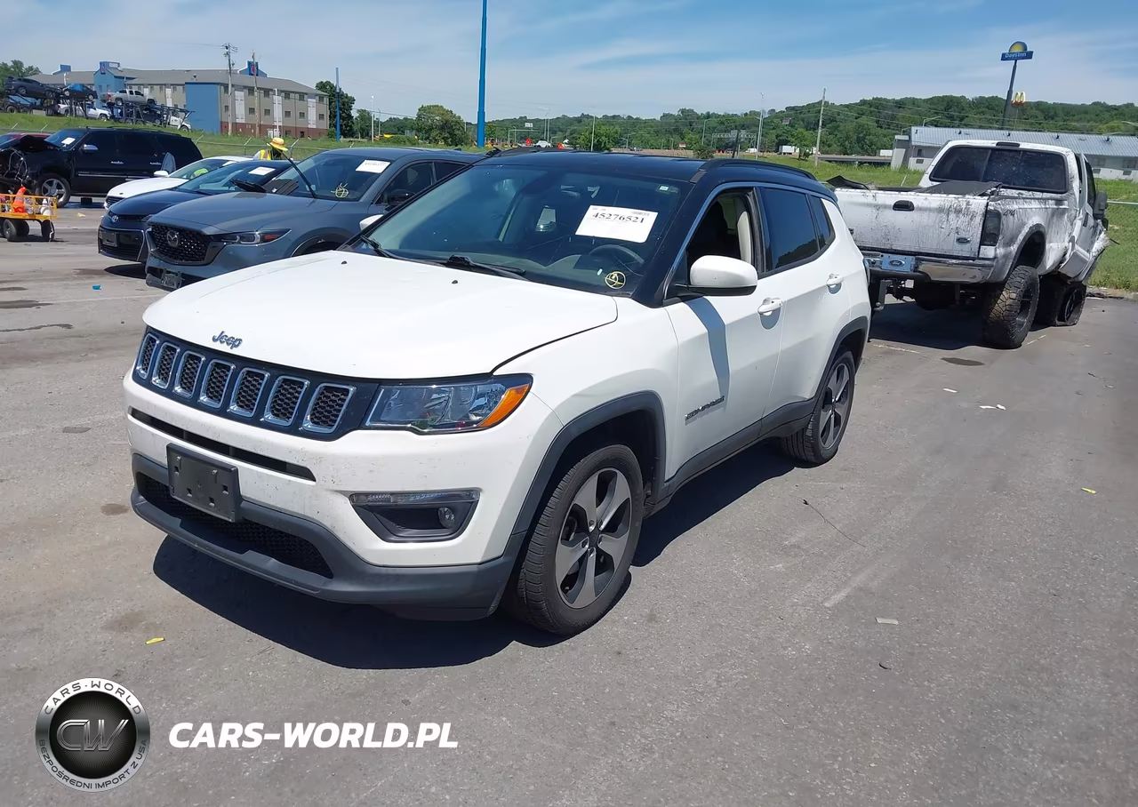 2018 Jeep Compass Latitude Fwd VIN:3C4NJCBB0JT182385 - 2