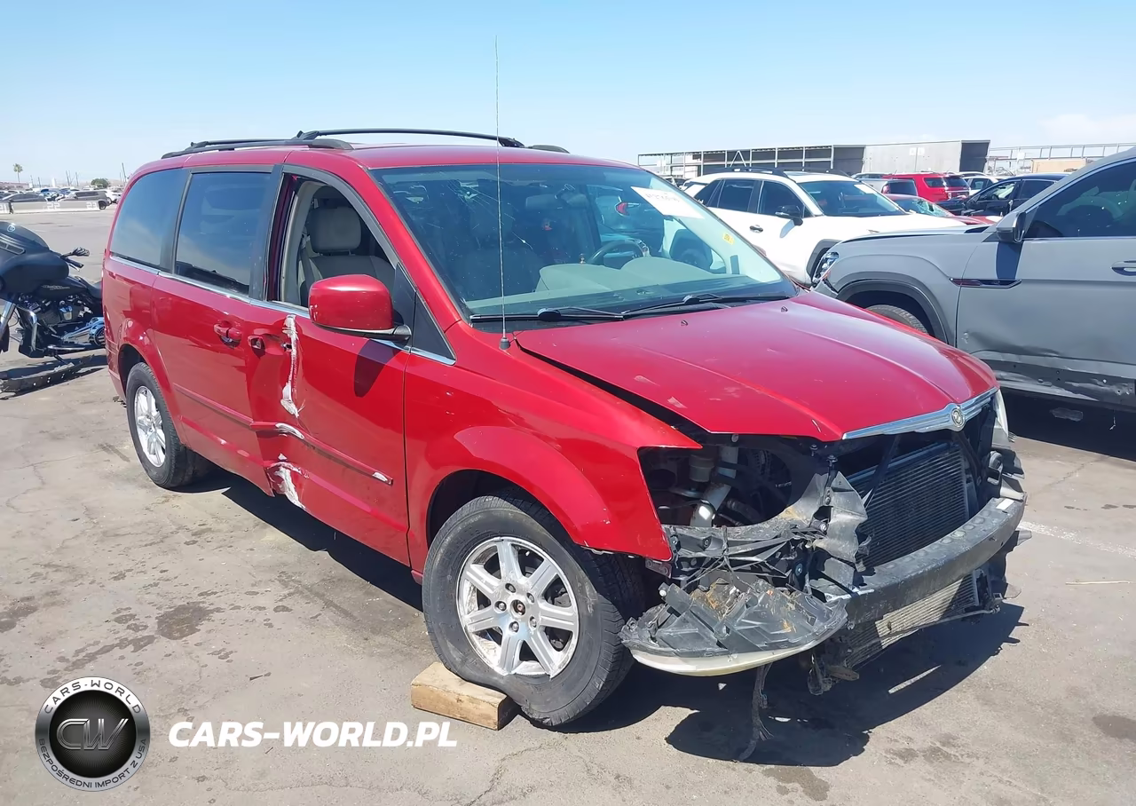 2008 Chrysler Town & Country Touring – zdjęcie 1 z 17