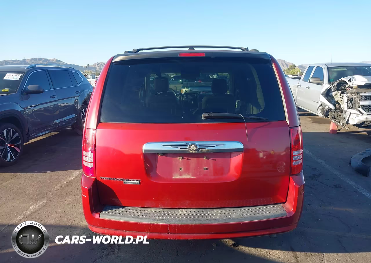 2008 Chrysler Town & Country Touring VIN:2A8HR54P88R103741 - 17