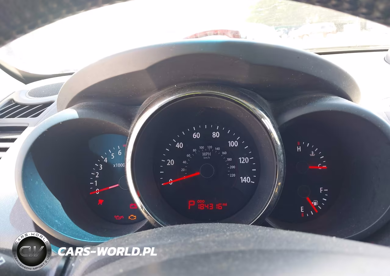 2010 Kia Soul + VIN:KNDJT2A27A7167567 - 7