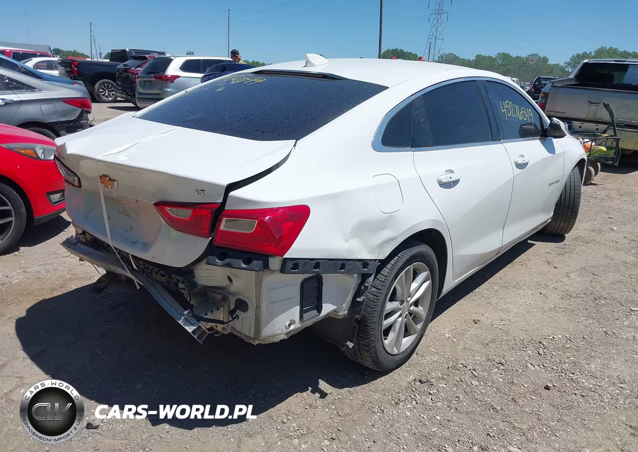 2018 Chevrolet Malibu Lt VIN:1G1ZD5ST7JF238807 - 4