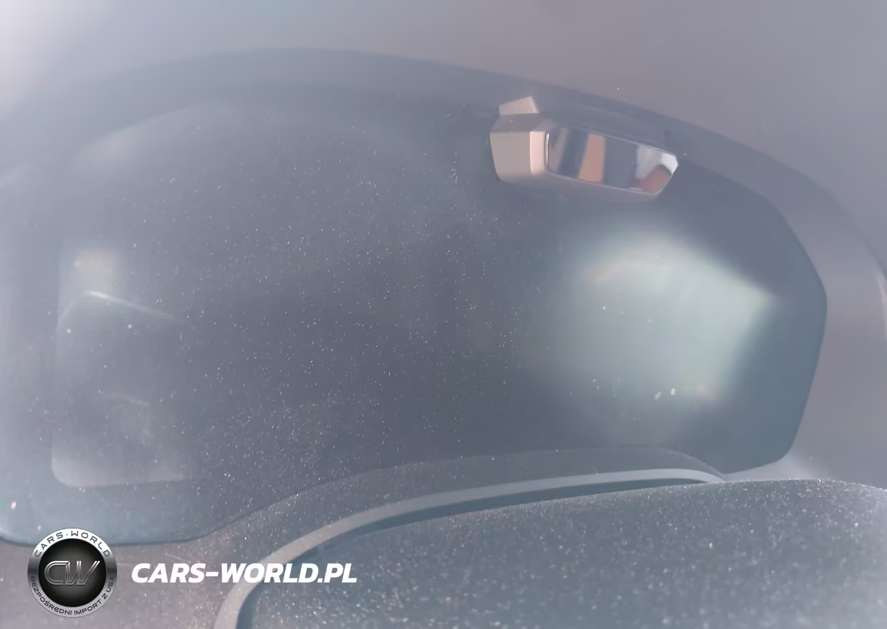 2020 BMW M8 Competition VIN:WBSAE0C07LCD74928 - 7