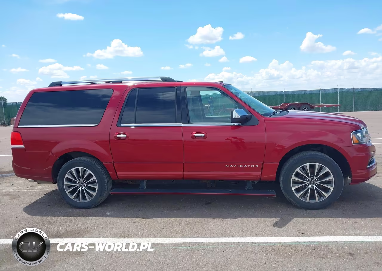 2016 Lincoln Navigator L Select VIN:5LMJJ3JT7GEL06789 - 13