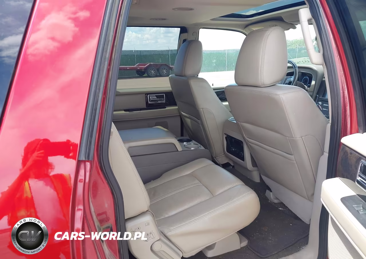 2016 Lincoln Navigator L Select VIN:5LMJJ3JT7GEL06789 - 8