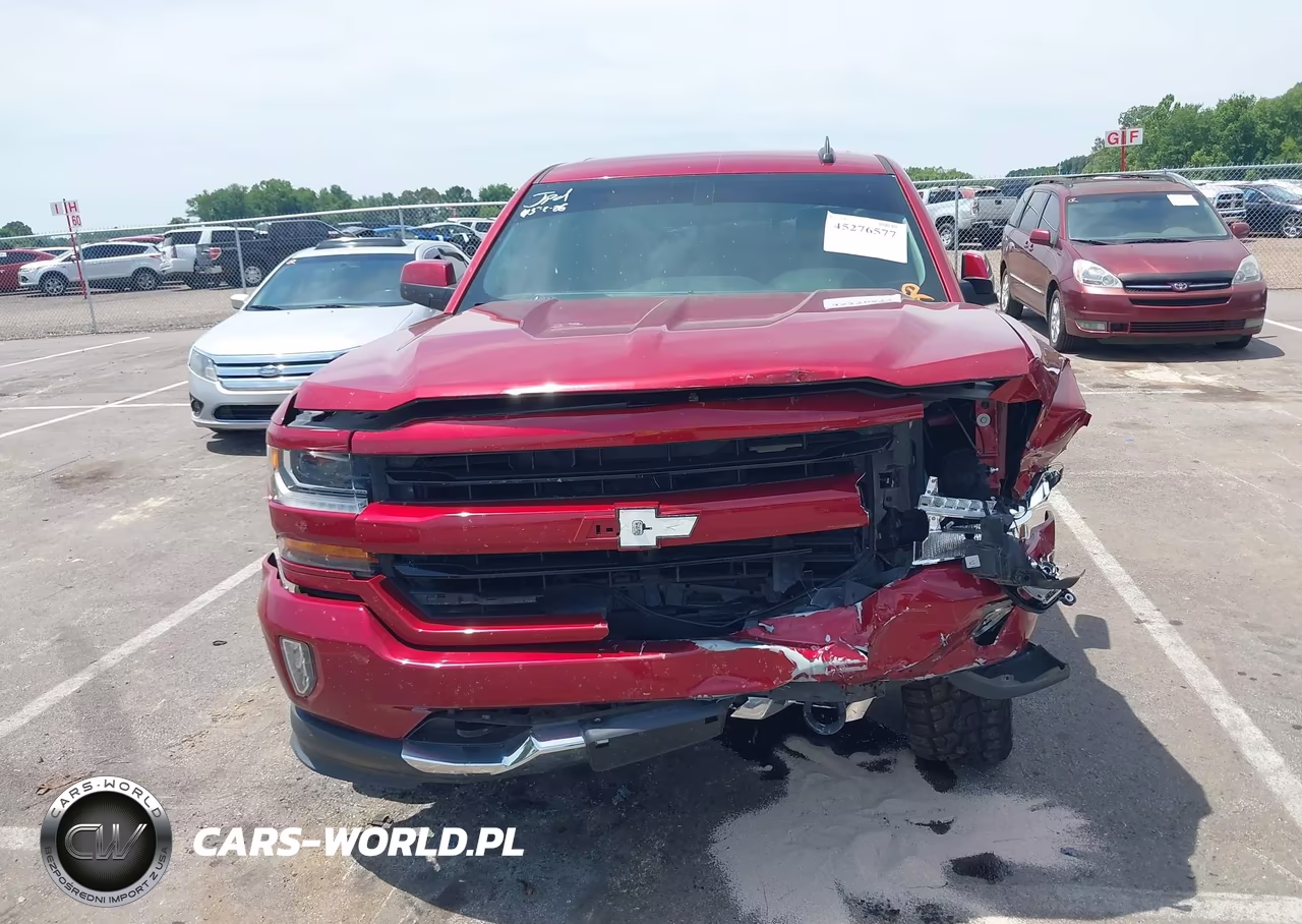 2018 Chevrolet Silverado 1500 2Lt VIN:3GCUKREC4JG622861 - 12