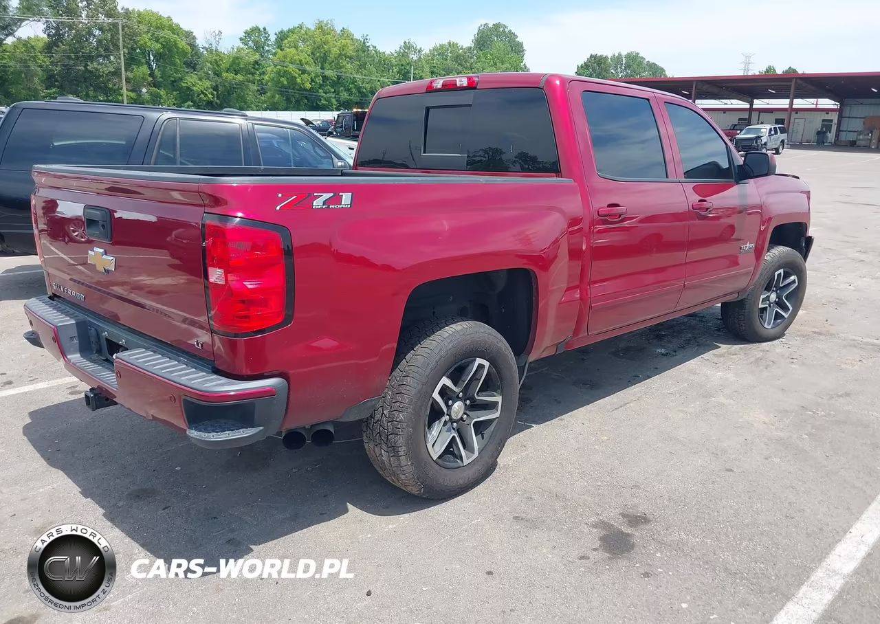 2018 Chevrolet Silverado 1500 2Lt VIN:3GCUKREC4JG622861 - 4