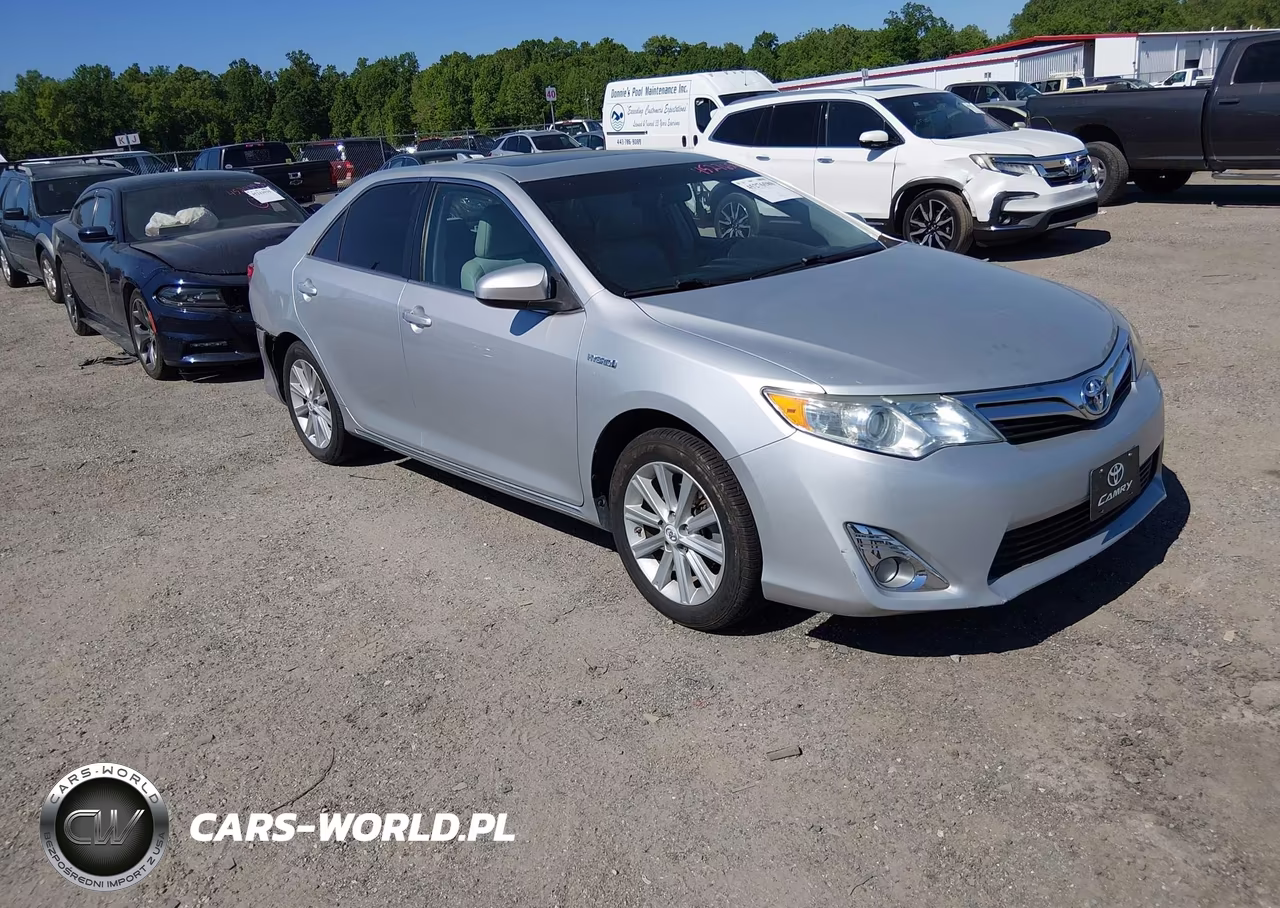 2012 Toyota Camry Hybrid Xle – zdjęcie 1 z 16