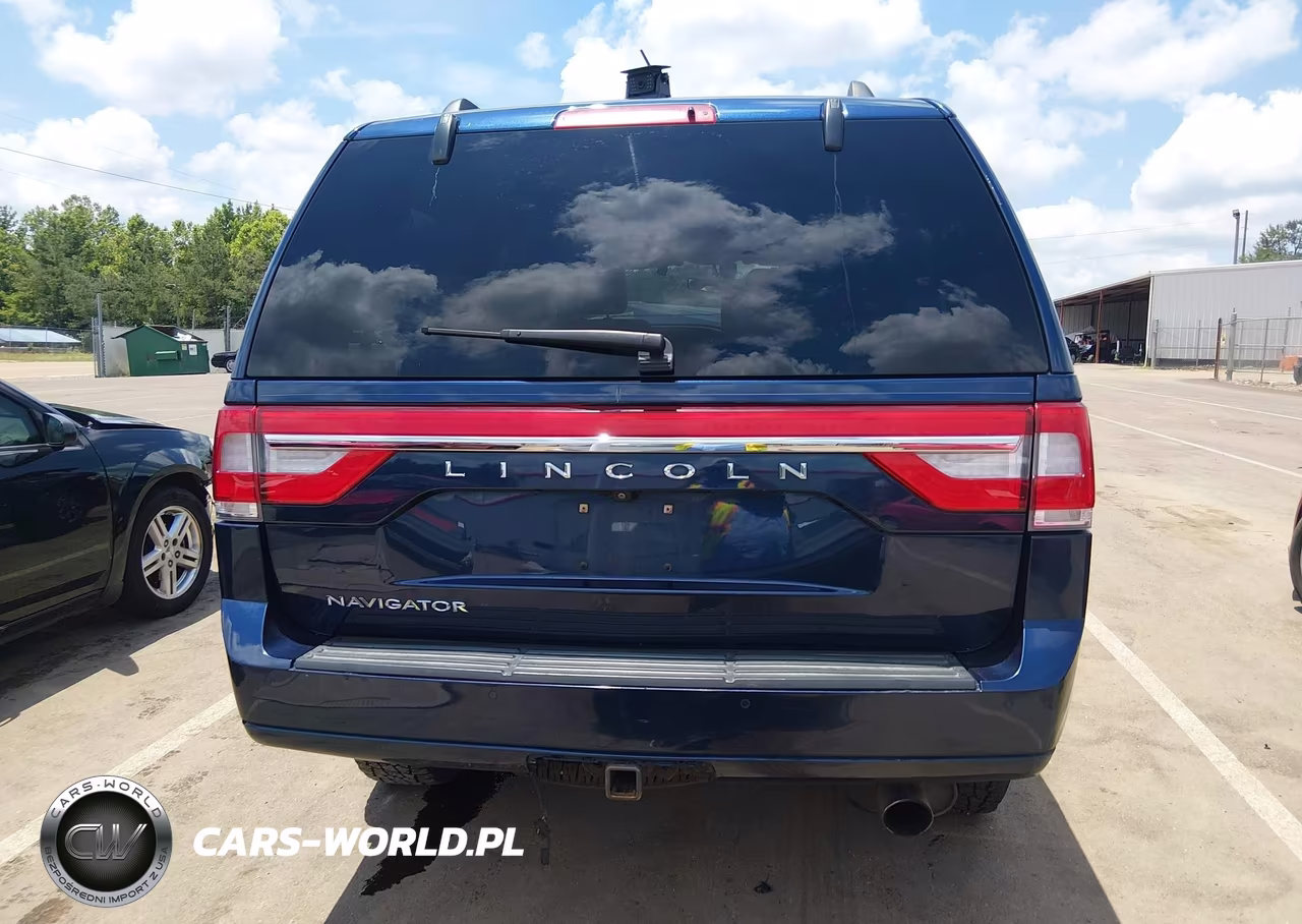 2017 Lincoln Navigator Select VIN:5LMJJ2JT7HEL14001 - 17