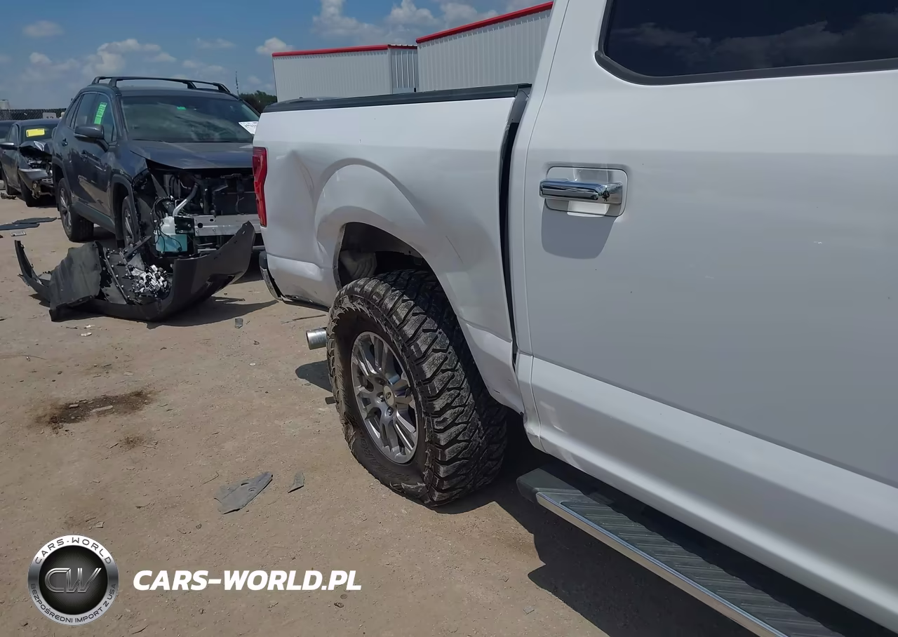 2018 Ford F-150 Xlt VIN:1FTEW1C5XJKD18277 - 5