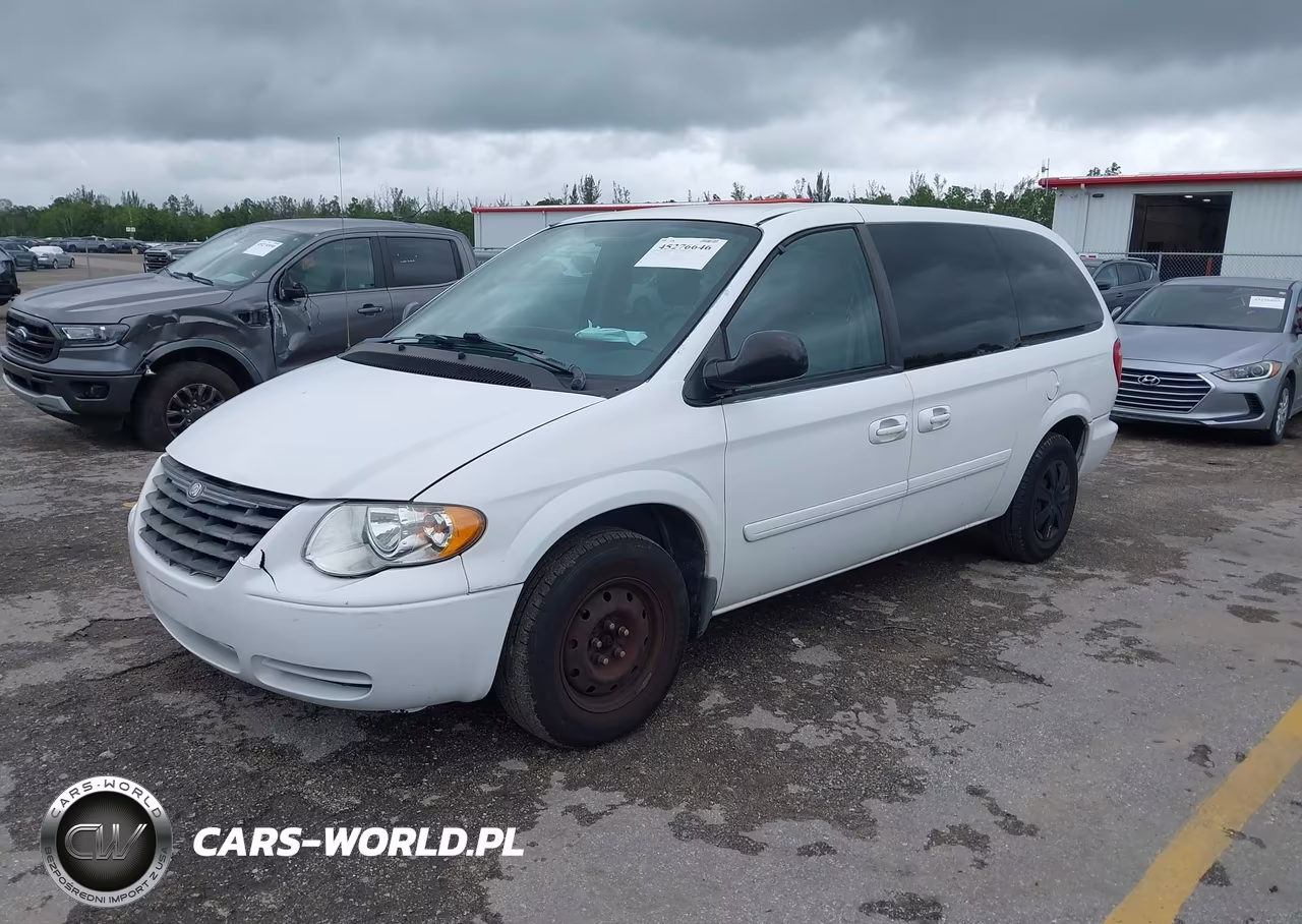 2005 Chrysler Town & Country Lx VIN:2C4GP44R55R173519 - 2