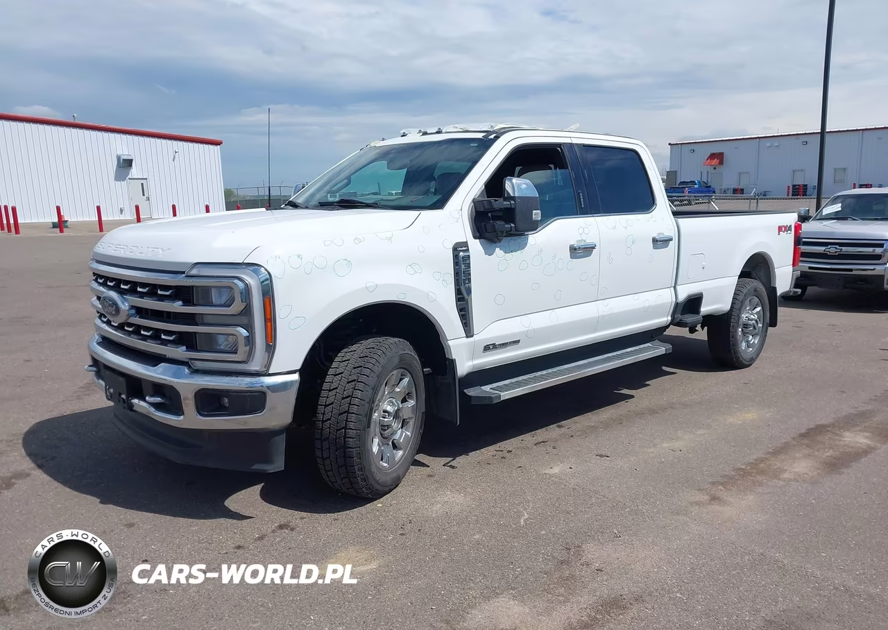 2023 Ford F-350 Lariat VIN:1FT8W3BTXPEC56637 - 2