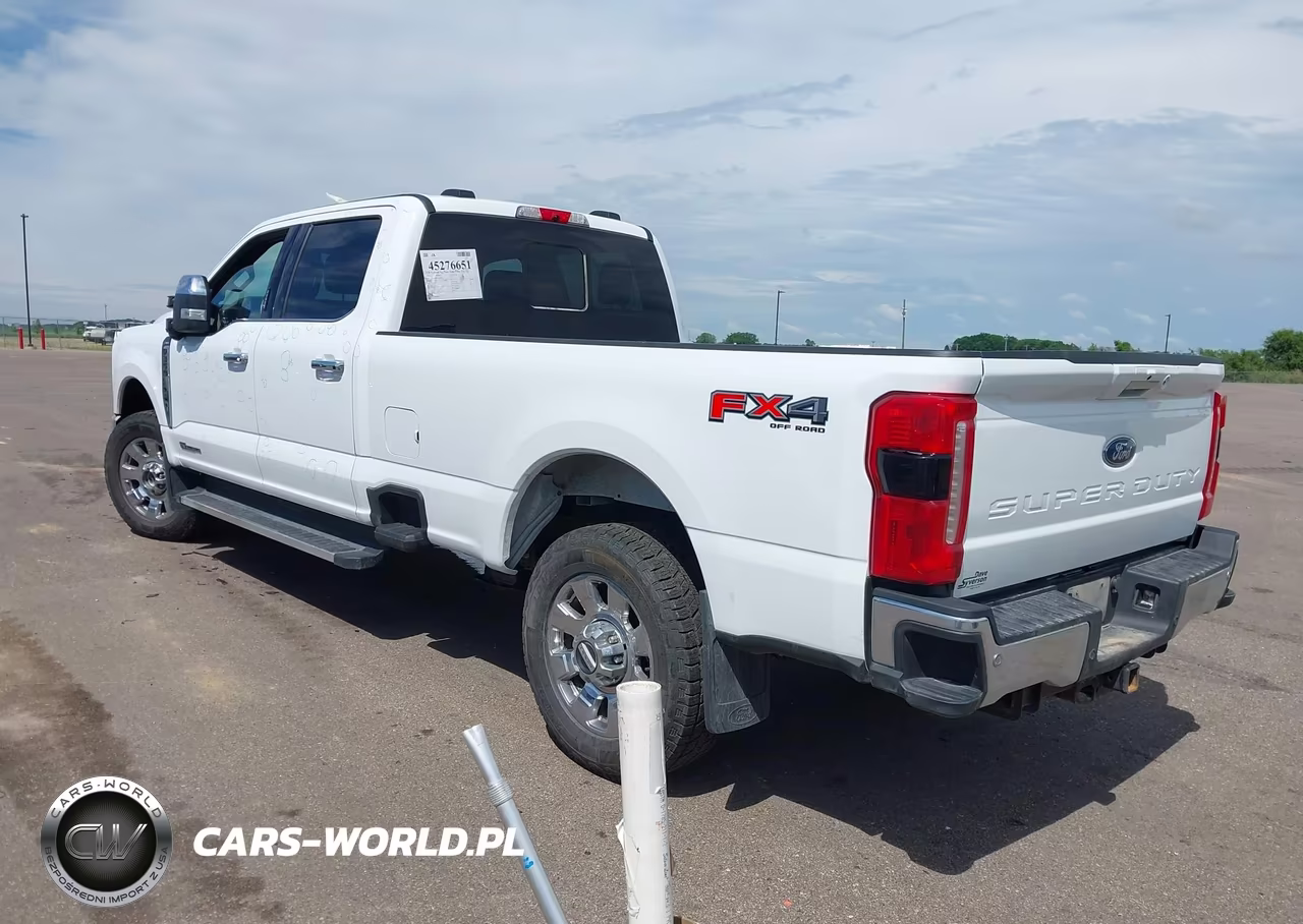 2023 Ford F-350 Lariat VIN:1FT8W3BTXPEC56637 - 3