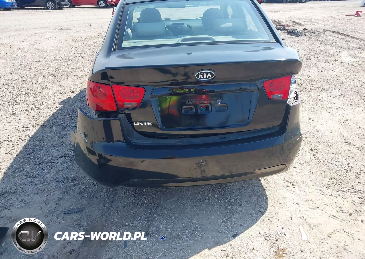 2010 Kia Forte Lx VIN:KNAFT4A2XA5846503 - 12