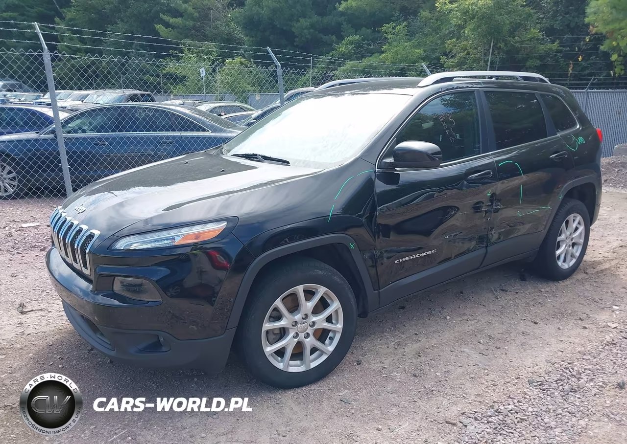 2017 Jeep Cherokee Latitude Fwd VIN:1C4PJLCBXHW640154 - 2