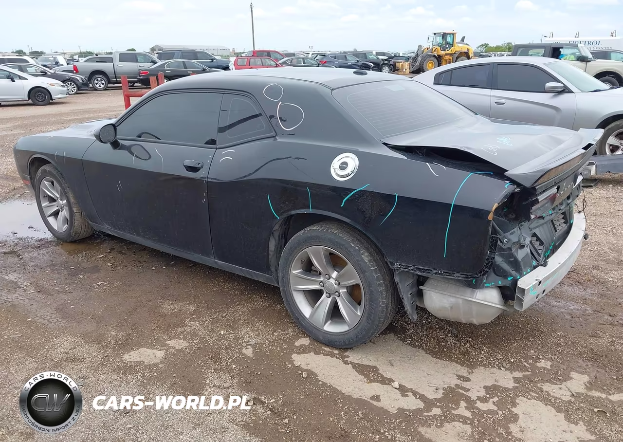 2022 Dodge Challenger Sxt VIN:2C3CDZAG3NH260336 - 3