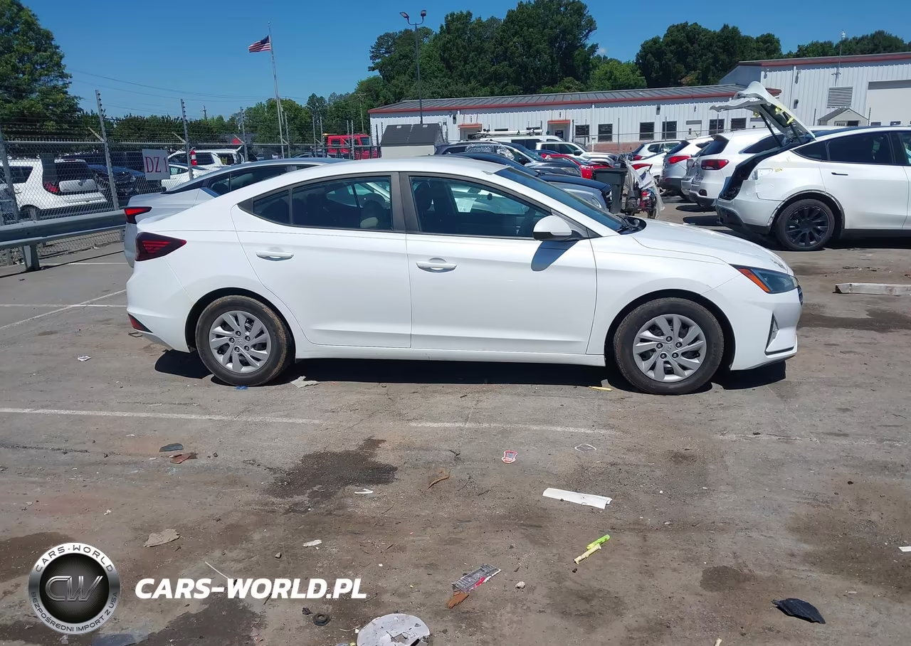 2019 Hyundai Elantra Se VIN:5NPD74LF1KH429772 - 13