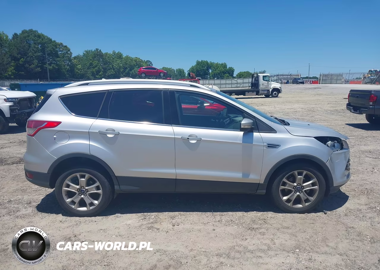 2015 Ford Escape Titanium VIN:1FMCU0JX9FUC55255 - 13