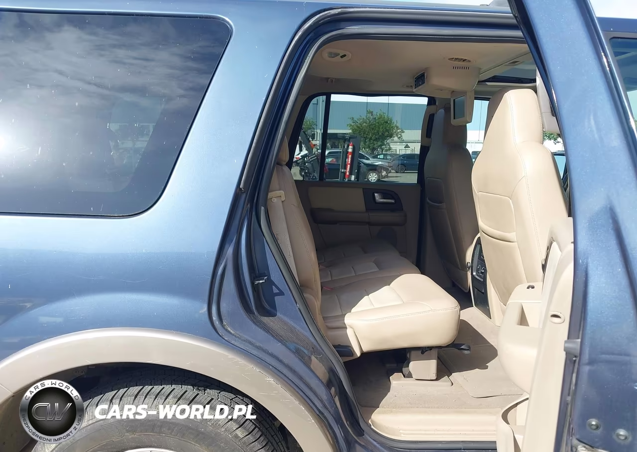 2003 Ford Expedition Eddie Bauer VIN:1FMFU17L53LB64444 - 8