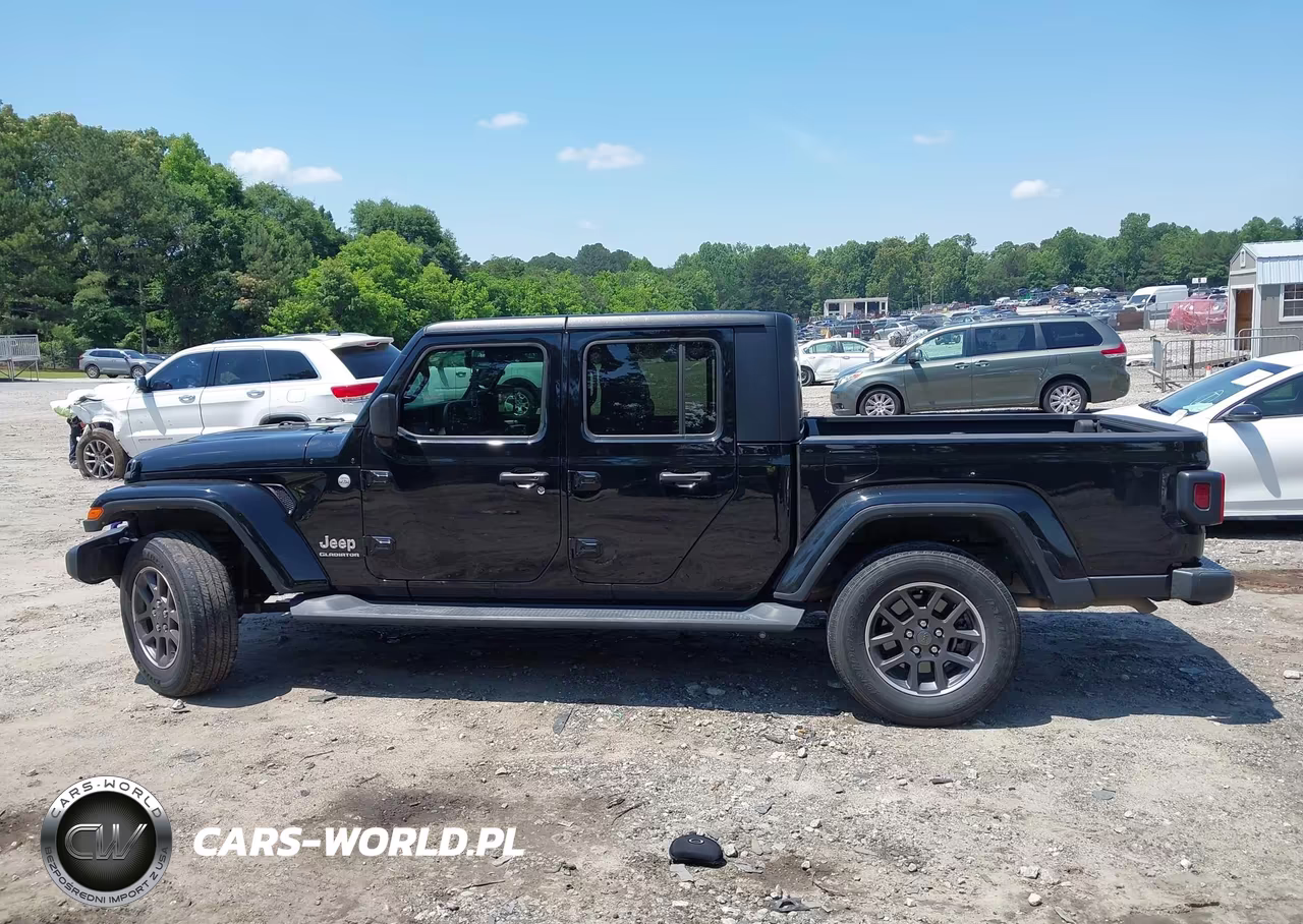 2022 Jeep Gladiator Overland 4X4 VIN:1C6HJTFG8NL131826 - 14