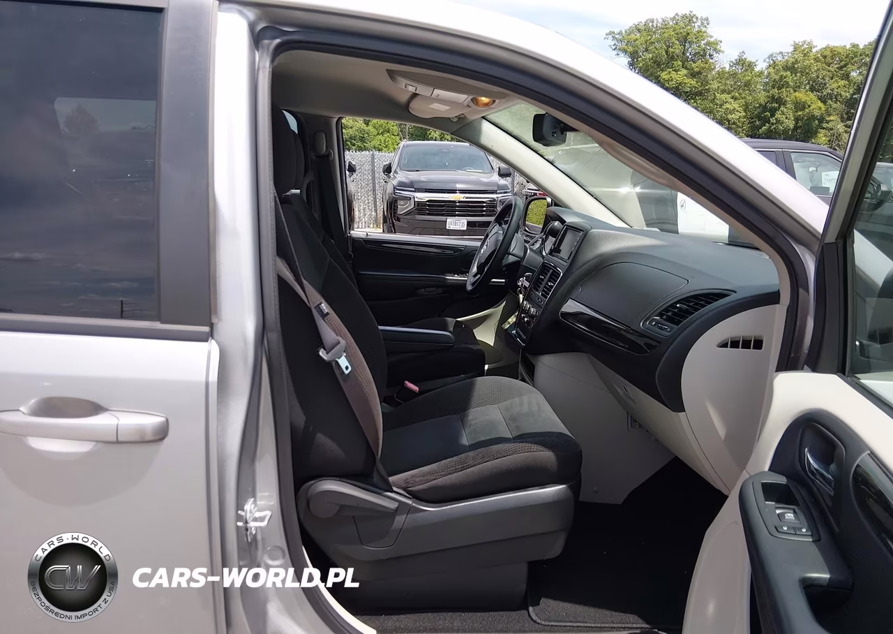 2018 Dodge Grand Caravan Se VIN:2C4RDGBG4JR309931 - 5