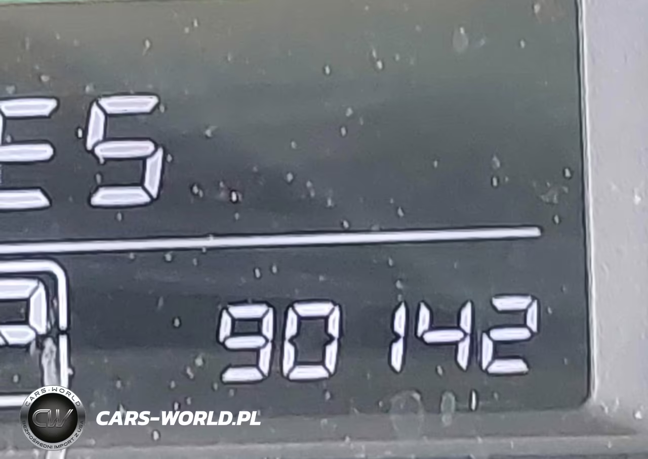 2016 Nissan Sentra S VIN:3N1AB7AP9GY244199 - 15