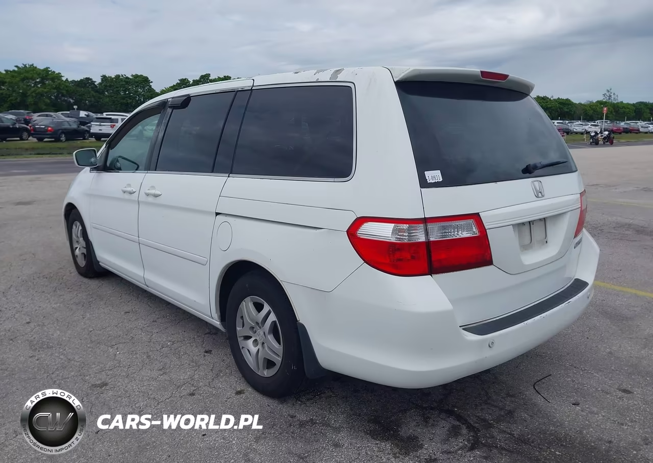 2005 Honda Odyssey Ex-L VIN:5FNRL38785B071201 - 3