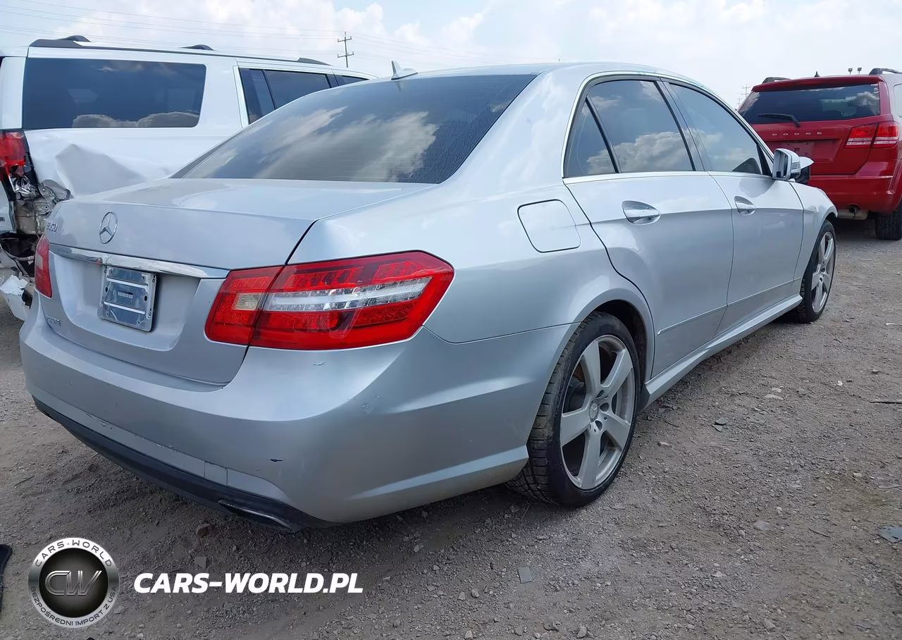 2010 Mercedes-Benz E 350 VIN:WDDHF5GBXAA173256 - 4