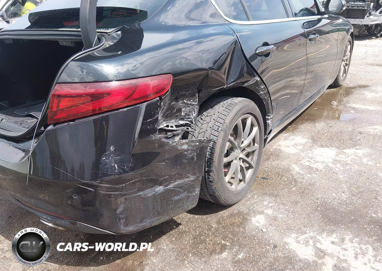 2018 Alfa Romeo Giulia Rwd VIN:ZARFAEBN1J7564557 - 6