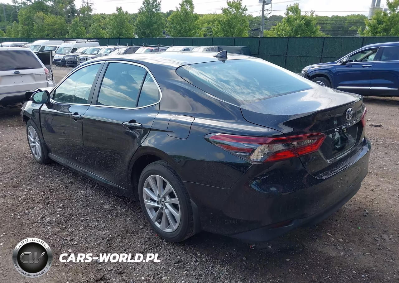 2024 Toyota Camry Le VIN:4T1C11AK9RU198322 - 3