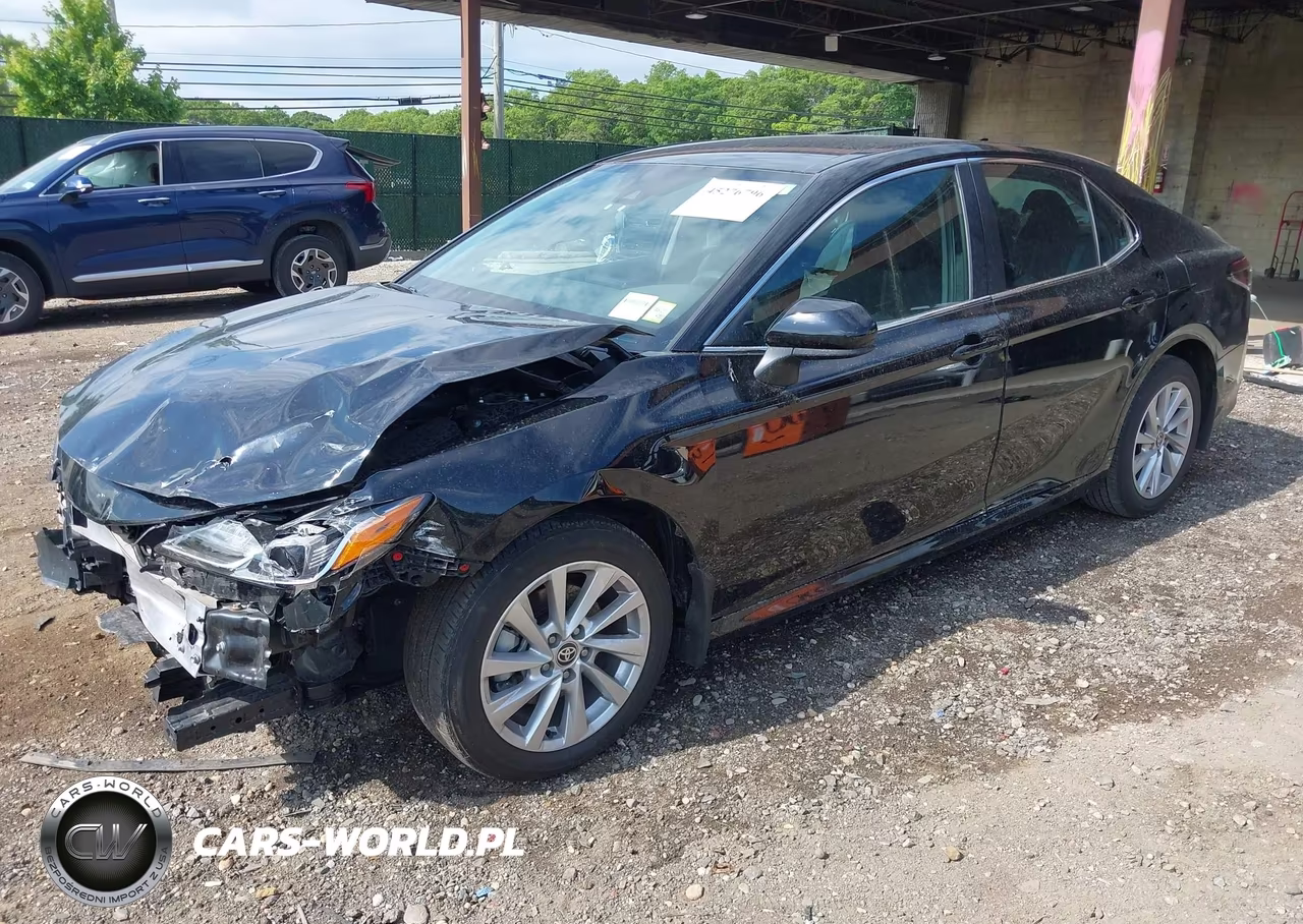 2024 Toyota Camry Le VIN:4T1C11AK9RU198322 - 6