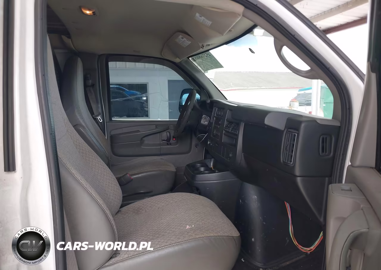 2014 Chevrolet Express 1500 Work Van VIN:1GCSGAF49E1150565 - 5