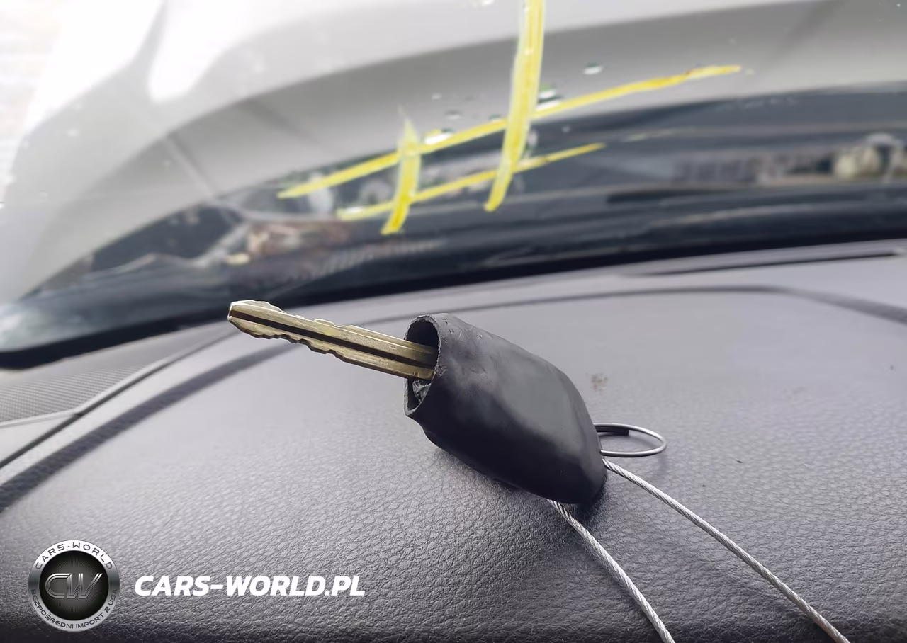 2019 Toyota Tacoma Sr VIN:5TFRX5GN9KX161104 - 11
