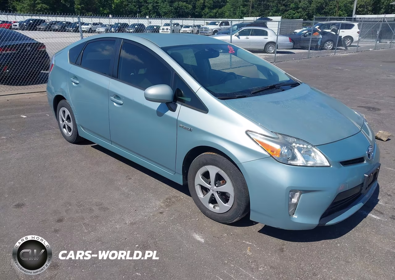 2013 Toyota Prius Four – zdjęcie 1 z 17