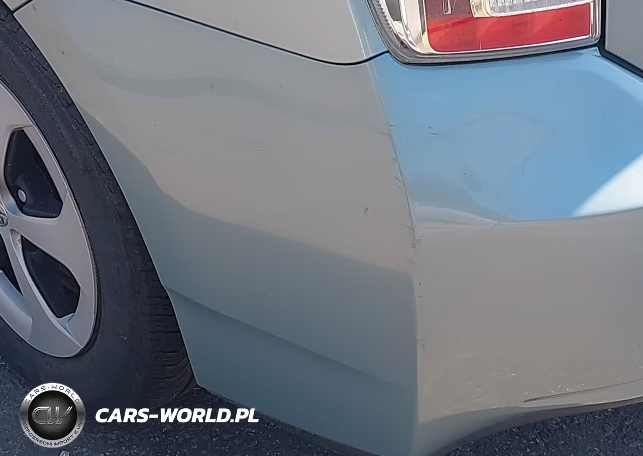 2013 Toyota Prius Four VIN:JTDKN3DU6D1621039 - 17