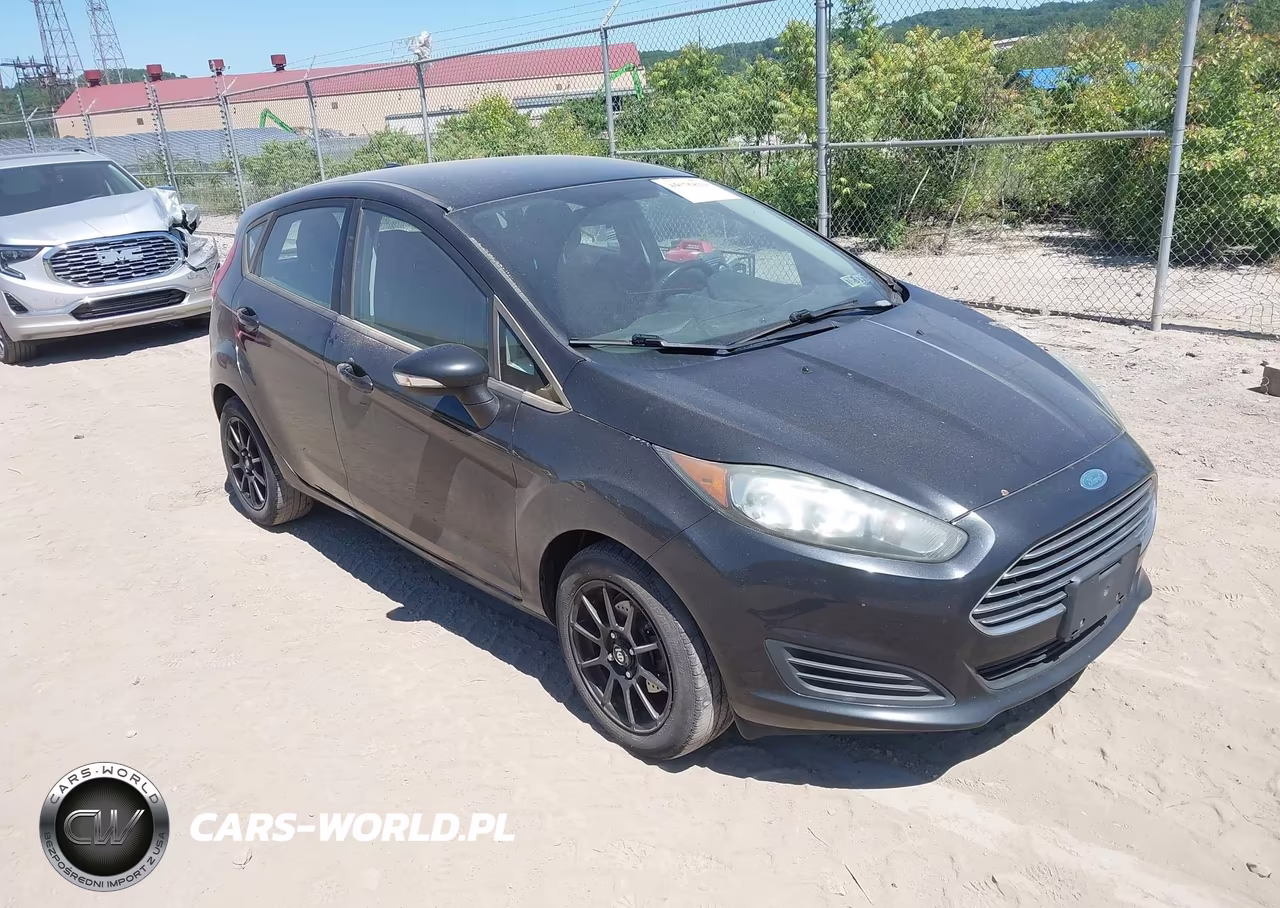 2015 Ford Fiesta Se – zdjęcie 1 z 11