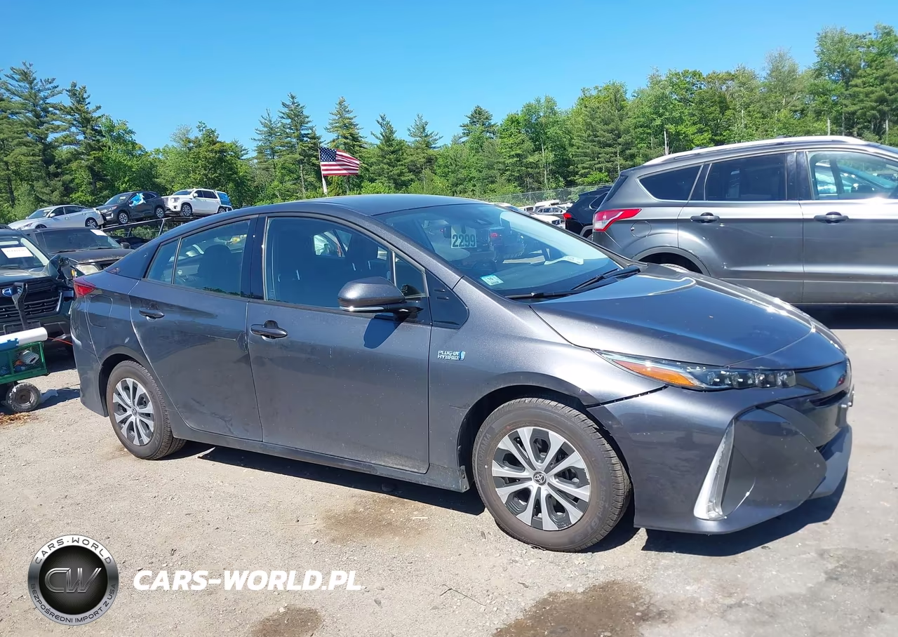 2020 Toyota Prius Prime Le VIN:JTDKARFP0L3141958 - 18