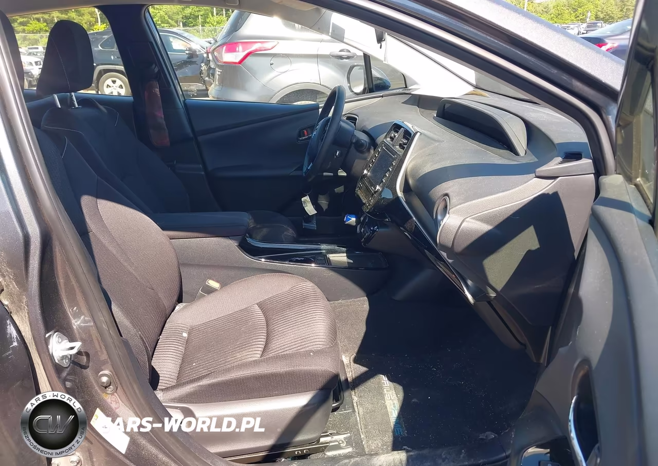 2020 Toyota Prius Prime Le VIN:JTDKARFP0L3141958 - 5