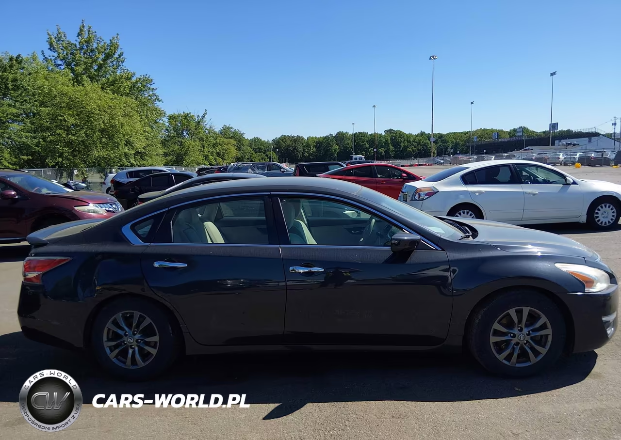 2015 Nissan Altima 2.5 S VIN:1N4AL3AP9FC461574 - 13