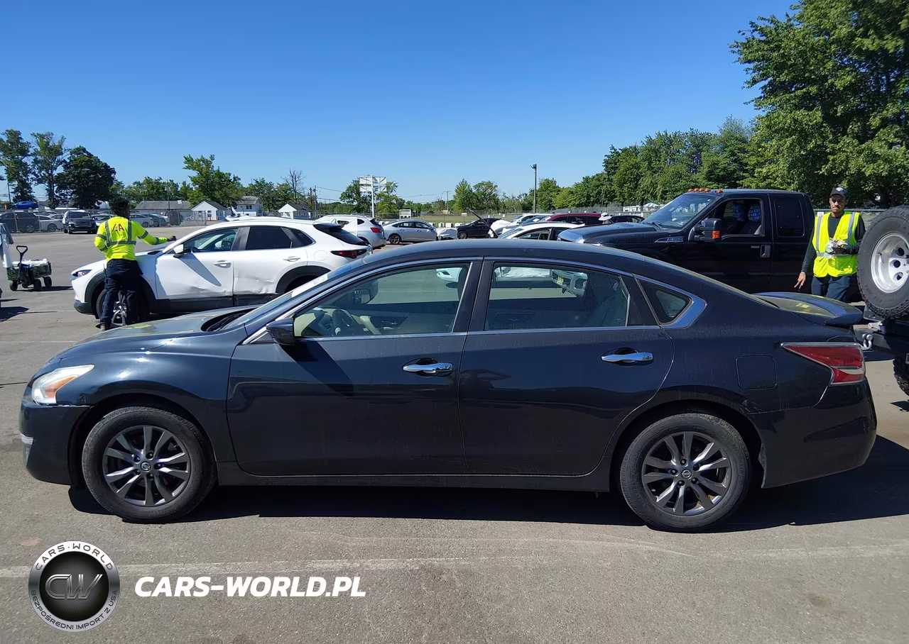 2015 Nissan Altima 2.5 S VIN:1N4AL3AP9FC461574 - 14