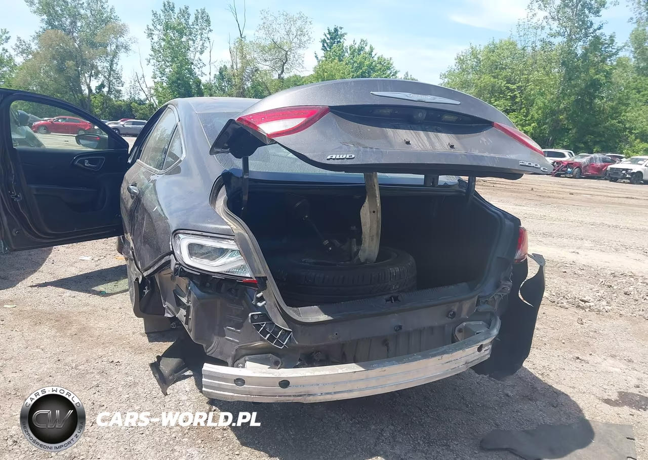 2016 Chrysler 200 C VIN:1C3CCCEG7GN135747 - 6