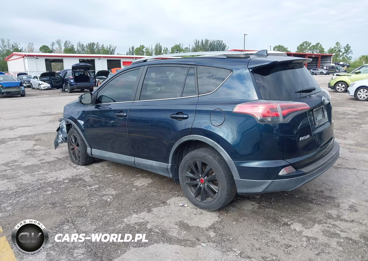 2017 Toyota Rav4 Le VIN:2T3ZFREV5HW316600 - 3