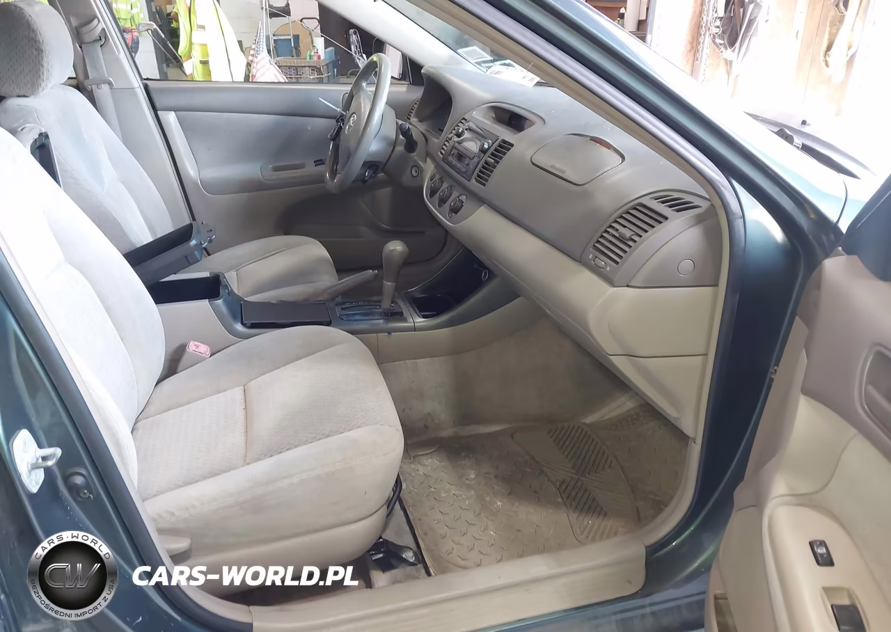 2004 Toyota Camry Le VIN:4T1BE32K34U377474 - 5