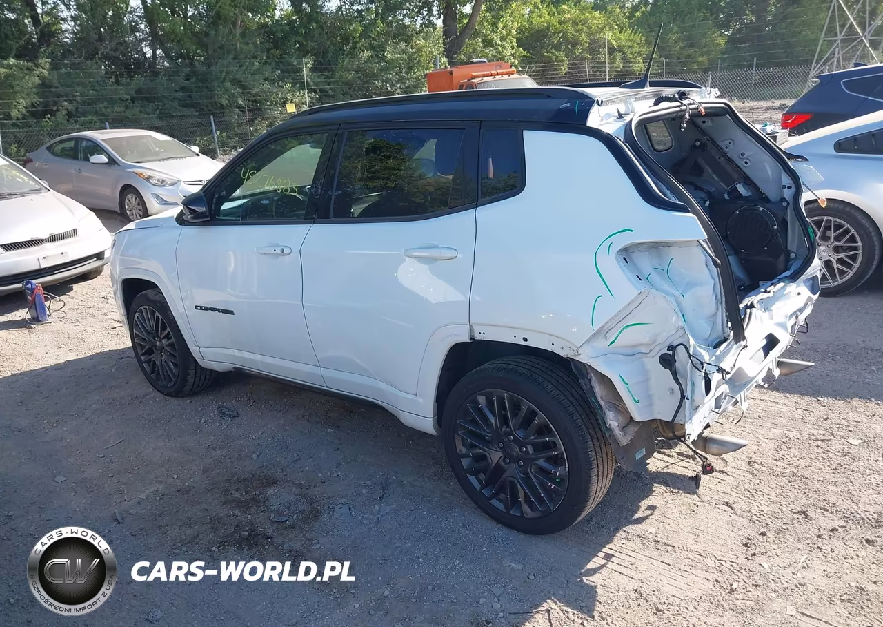 2023 Jeep Compass High Altitude 4X4 VIN:3C4NJDCN3PT536262 - 3