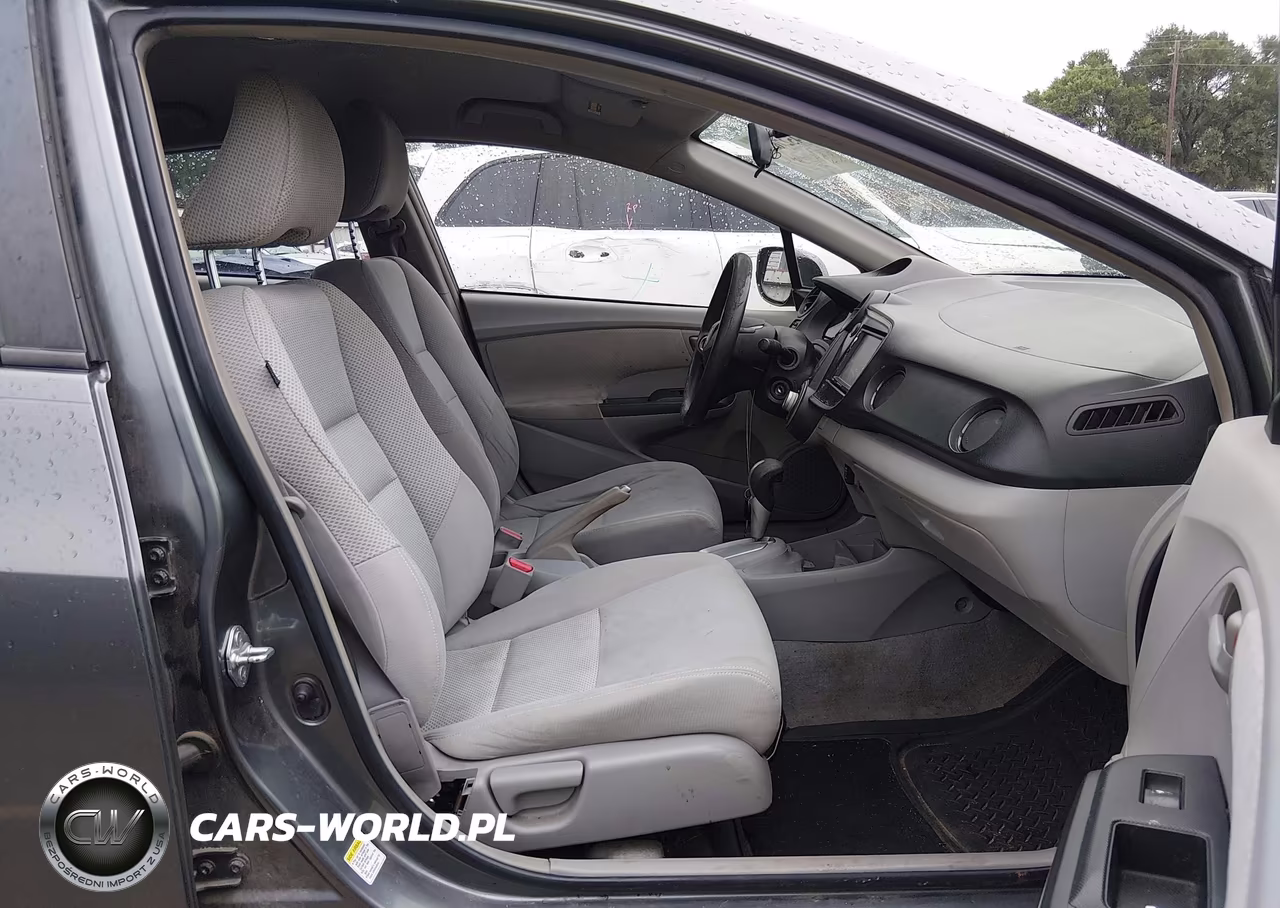 2011 Honda Insight VIN:JHMZE2H35BS012525 - 5